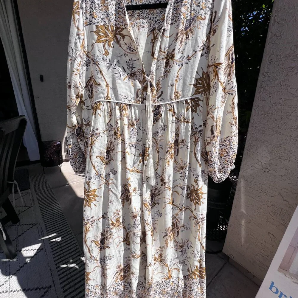 NWOT Flowy Maxi Dress, Lightweight Floral, Neutral, V neck with tie, mid sleeve. - Picture 3 of 6
